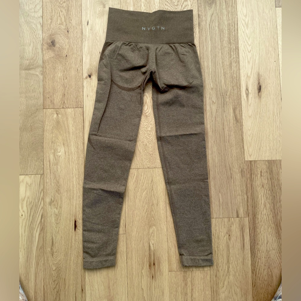 NVGTN Contour Seamless Leggings - MOCHA - XS